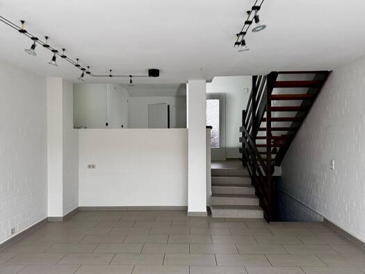 Haus zur Miete 1.150 € 4 Zimmer 127 m² Brendel/Adelheide Delmenhorst 27755