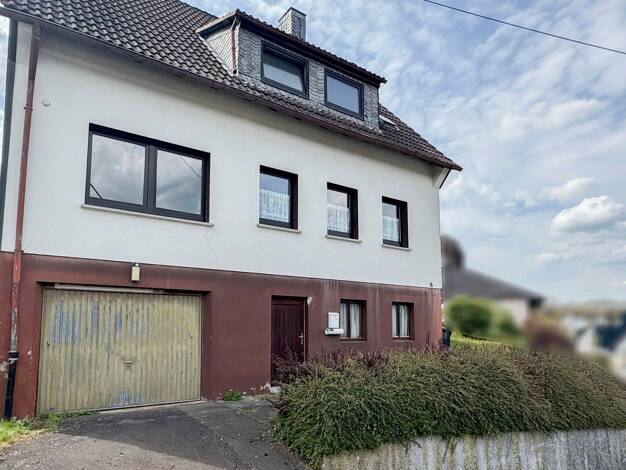 Sonstiges zum Kauf als Kapitalanlage geeignet 125.000 € 5 Zimmer 123 m² 475 m² Grundstück Morsbach, Sieg Morsbach 51597
