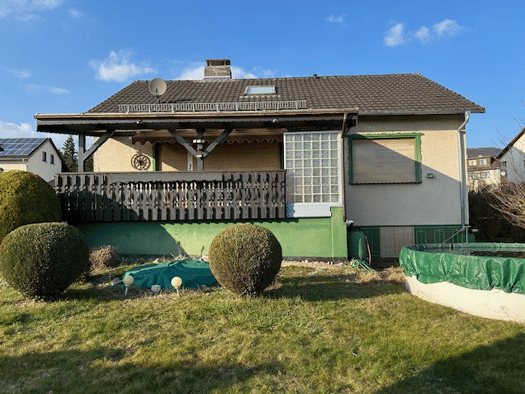 Haus zum Kauf 179.000 € 5 Zimmer 130 m² 670 m² Grundstück Grebendorf Meinhard 37276