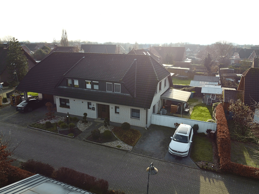 Doppelhaushälfte zum Kauf 225.000 € 4 Zimmer 96 m² 317 m² Grundstück frei ab sofort Emstek 49685