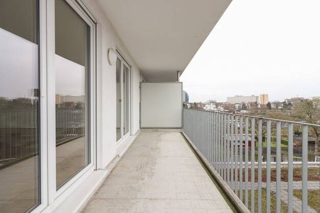 Wohnung zur Miete 1.155 € 2 Zimmer 97,1 m² 3. Geschoss frei ab 01.09.2025 Rossittener Straße 7 Bockenheim Frankfurt-Bockenheim 60487