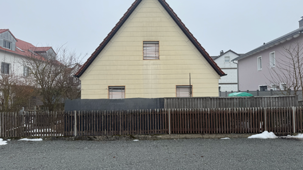 Einfamilienhaus zum Kauf 249.900 € 4 Zimmer 100 m² 410 m² Grundstück Ostengasse 2 Mintraching 93098