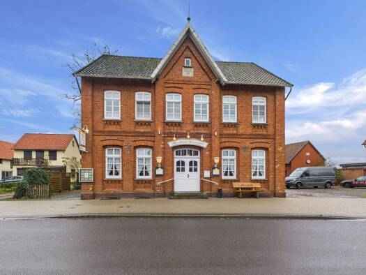 Restaurant zum Kauf 495.000 € 356 m² Gastrofläche 5.361 m² Grundstück Leese 31633