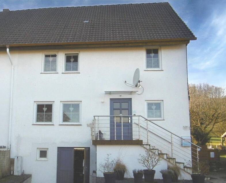 Doppelhaushälfte zum Kauf 163.000 € 4 Zimmer 107 m² 344 m² Grundstück Riede Bad Emstal 34308