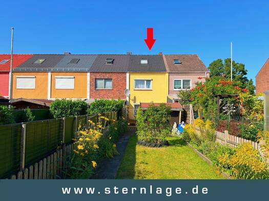 Reihenmittelhaus zum Kauf 165.000 € 4 Zimmer 73,2 m² 220,6 m² Grundstück Wahlstedt 23812