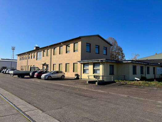 Büro zur Miete provisionsfrei 5,50 € 5 Zimmer 170 m² Bürofläche Lahr Lahr/Schwarzwald 77933