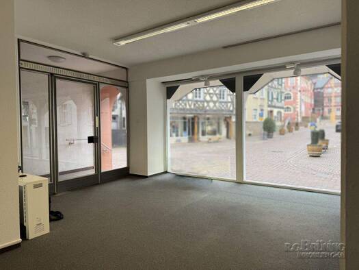 Bürogebäude zur Miete 780 € 3 Zimmer Ettenheim 77955