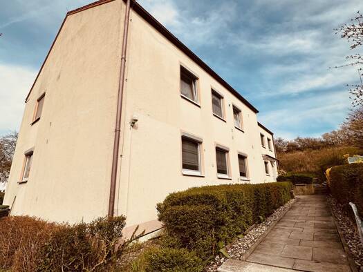 Mehrfamilienhaus zum Kauf provisionsfrei 355.000 € 308 m² 840 m² Grundstück Burgkunstadt 96224