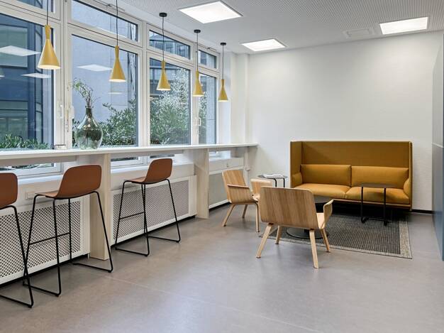 Bürofläche zur Miete provisionsfrei 109 € 10 m² Bürofläche teilbar von 5 m² bis 10 m² Kohlgartenstr. 11 Neustadt-Neuschönefeld Leipzig 04315