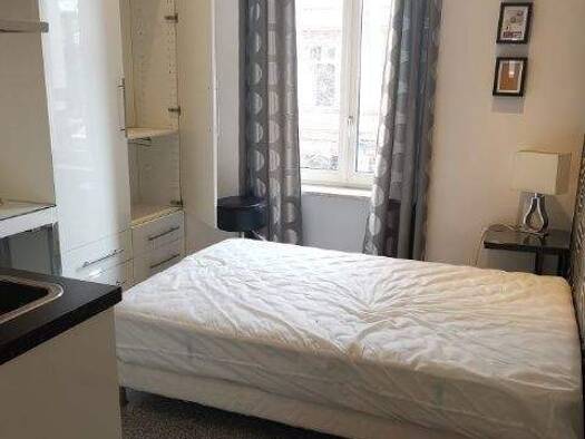 Wohnung zur Miete 850 € 1 Zimmer 20 m² 1. Geschoss frei ab sofort GRÜNEBURGWEG 79 Westend-Süd Frankfurt am Main 60323