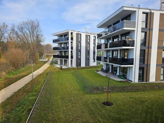 Terrassenwohnung zum Kauf - Erstbezug provisionsfrei 597.000 € 4 Zimmer 113 m² EG frei ab sofort Rielasingen Rielasingen-Worblingen 78239