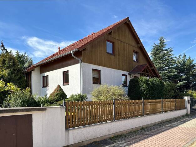Einfamilienhaus zum Kauf 495.000 € 5 Zimmer 132 m² 2.420 m² Grundstück Markranstädt Markranstädt 04420