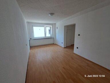 Wohnung zur Miete 696 € 4 Zimmer 80 m² EG Nordstr. 184a Innen Remscheid 42853