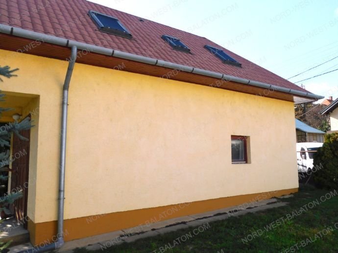 Einfamilienhaus zum Kauf 230.800 € 7 Zimmer 209 m²<br/>Wohnfläche 696 m²<br/>Grundstück Keszthely 8360