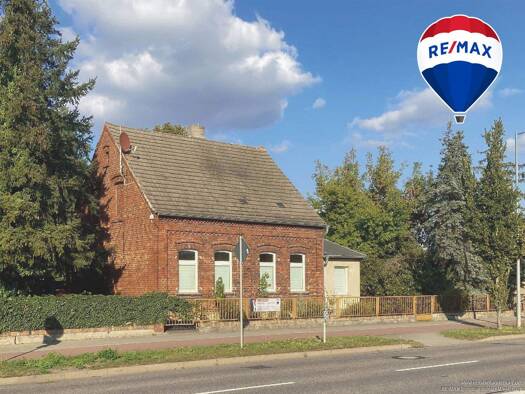 Einfamilienhaus zum Kauf 61.000 € 4 Zimmer 91,3 m² 861 m² Grundstück Burg 39288