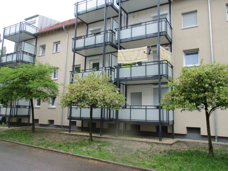 Wohnung zur Miete 522,43 € 2 Zimmer 46,1 m²<br/>Wohnfläche 2.<br/>Geschoss 01.01.2025<br/>Verfügbarkeit Untere Auenstraße 11 Schönbrunn Landshut 84036