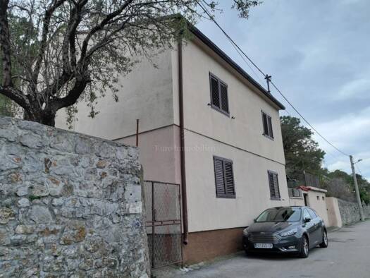 Haus zum Kauf 166.000 € 4 Zimmer 99 m² 741 m² Grundstück Senj