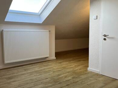 Wohnung zur Miete 600 € 2 Zimmer 70 m² Geschoss 1/1 frei ab sofort Hasselborner Straße 35 Grävenwiesbach Grävenwiesbach 61279