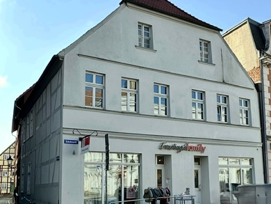 Mehrfamilienhaus zum Kauf als Kapitalanlage geeignet 891.162 € 665 m² 369 m² Grundstück Schuhmarkt 6 Perleberg Perleberg 19348