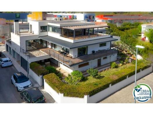 Villa zum Kauf 990.000 € 7 Zimmer 571 m² 776 m² Grundstück Llançà 17490