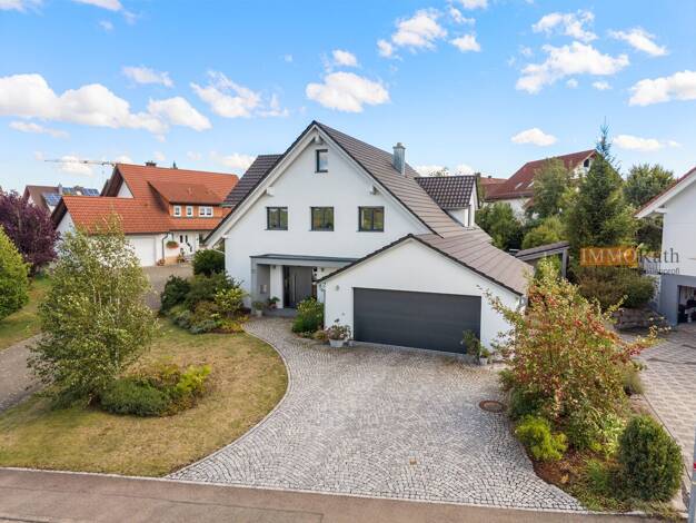 Einfamilienhaus zum Kauf 885.000 € 7,5 Zimmer 224 m² 1.077 m² Grundstück Unadingen Löffingen 79843