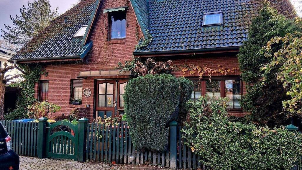 Einfamilienhaus zum Kauf provisionsfrei 899.000 € 177 m² 450 m² Grundstück frei ab sofort Eidelstedt Hamburg 22523