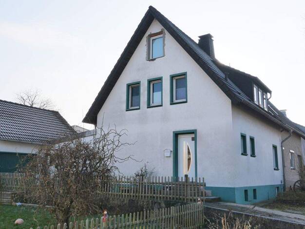 Einfamilienhaus zum Kauf 230.000 € 4 Zimmer 97 m² 402 m² Grundstück Neuenbeken Paderborn / Neuenbeken 33100