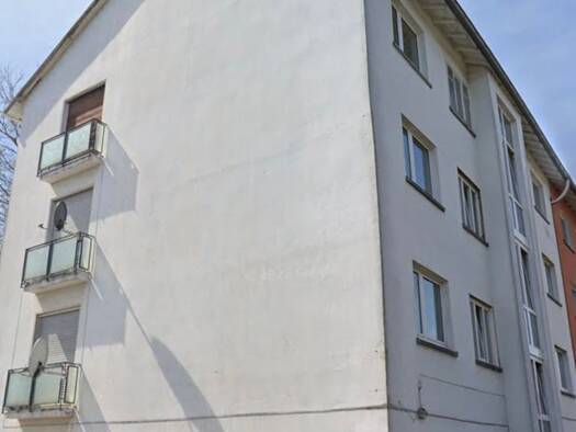 Wohnung zur Miete 650 € 2 Zimmer 60 m² 3. Geschoss frei ab sofort Burbach Saarbrücken 66115