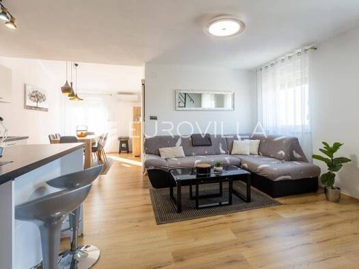 Wohnung zum Kauf 275.000 € 2 Zimmer 111 m² 2. Geschoss Vodnjan Vodnjan
