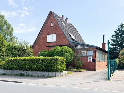 Haus zum Kauf 539.000 € 4 Zimmer 110 m² 950 m² Grundstück Harksheide Norderstedt 22850