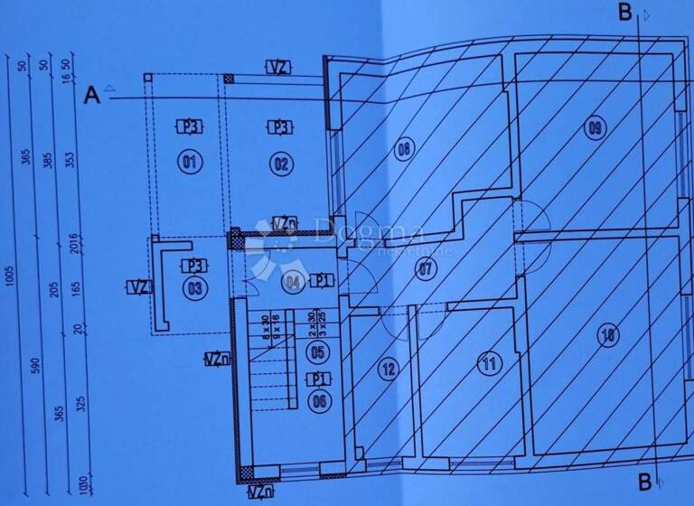 Haus zum Kauf 242.000 € 9 Zimmer 272 m² Sisak