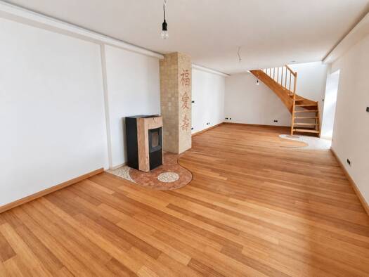 Mehrfamilienhaus zum Kauf 579.000 € 7 Zimmer 229 m² 254 m² Grundstück Straubing Straubing 94315