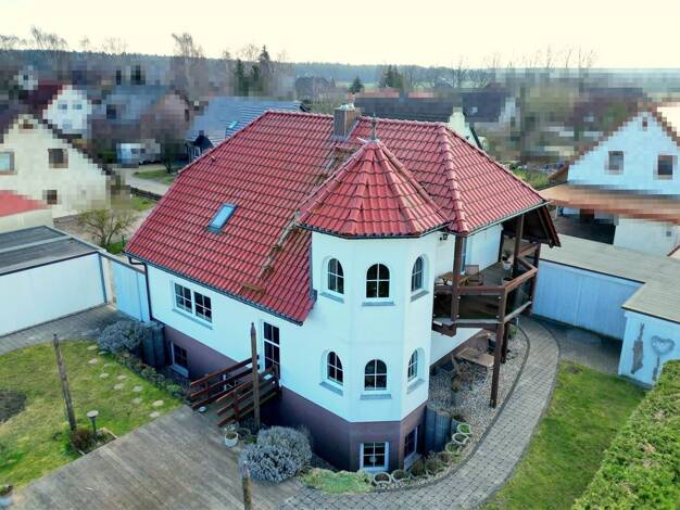 Einfamilienhaus zum Kauf 625.000 € 7 Zimmer 240 m² 1.250 m² Grundstück Güstrow Güstrow 18273