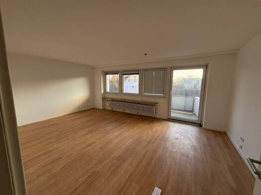 Wohnung zur Miete 1.200 € 3 Zimmer 81,1 m² 1. Geschoss frei ab sofort Augsburger Straße 2 Gröbenzell 82194