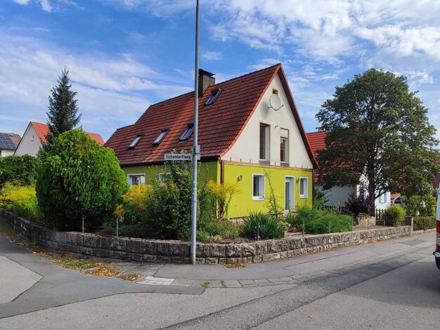 Einfamilienhaus zum Kauf provisionsfrei 350.000 € 6 Zimmer 155 m² 469 m² Grundstück frei ab sofort Morethstraße Zeil Zeil am Main 97475