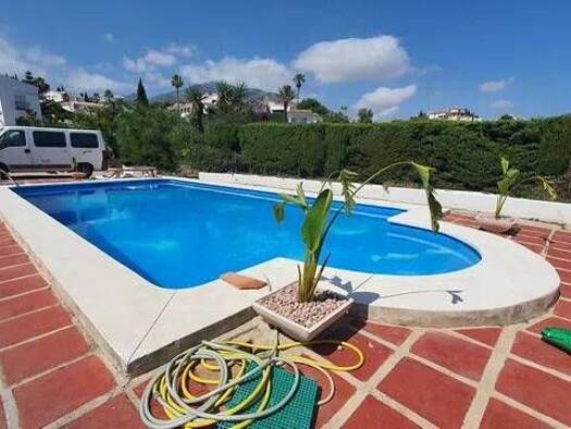 Chalet zum Kauf 649.000 € 3 Zimmer 150 m² Calle Tulipán Fuengirola 29640