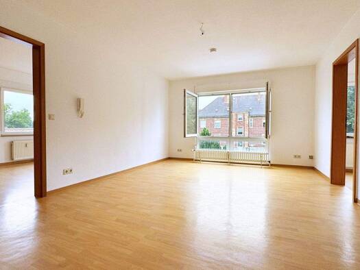 Wohnung zur Miete 335 € 2 Zimmer 64,9 m² 1. Geschoss frei ab 01.05.2026 Aken 06385