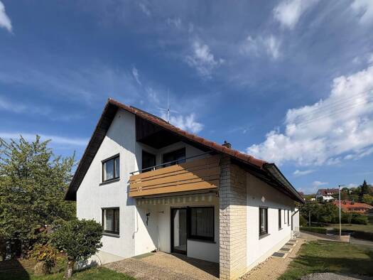 Mehrfamilienhaus zum Kauf 349.000 € 11 Zimmer 198 m² 748 m² Grundstück Zillhausen Balingen 72336