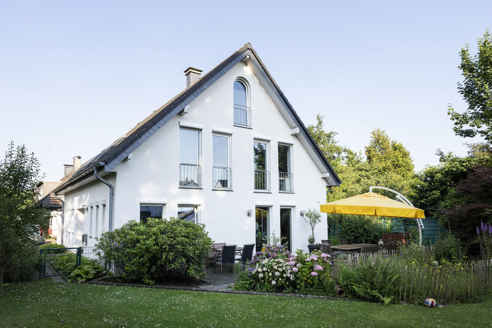 Einfamilienhaus zum Kauf provisionsfrei 883.000 € 8 Zimmer 222 m²<br/>Wohnfläche 696 m²<br/>Grundstück Lindental/Tackheide Krefeld 47804