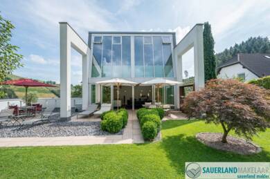 Villa zum Kauf 1.400.000 € 6 Zimmer 312 m² 8.000 m² Grundstück Elpe Olsberg 59939