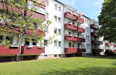 Wohnung zur Miete 348 € 3 Zimmer 58 m² 3. Geschoss frei ab sofort Achatstraße 38 Altendorf Chemnitz 09116