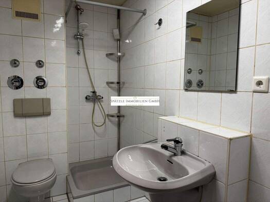 Wohnung zum Kauf 125.000 € 1 Zimmer 30 m² 4. Geschoss frei ab sofort Möglingen 71696