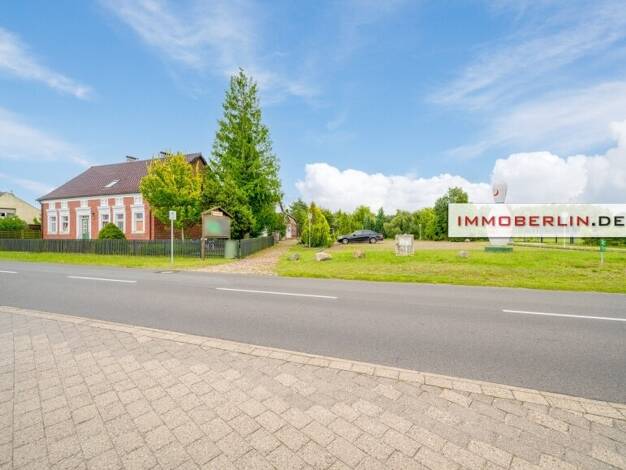 Haus zum Kauf 370.000 € 10 Zimmer 735 m² 2.724 m² Grundstück Mönkebude 17375