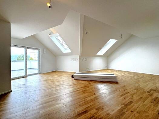 Maisonette zum Kauf provisionsfrei 320.000 € 2,5 Zimmer 84,3 m² 3. Geschoss Manzen Göppingen 73037