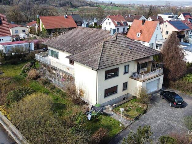 Mehrfamilienhaus zum Kauf 650.000 € 8 Zimmer 297 m² 1.400 m² Grundstück Karlstadt 97753