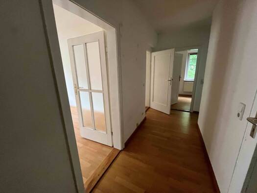 Wohnung zur Miete 350 € 3 Zimmer 65 m² 1. Geschoss frei ab sofort Franz-Hübsch-Straße 14 Hainichen 09661