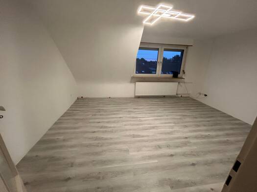 Wohnung zur Miete 805 € 3 Zimmer 59 m² Geschoss 2/3 frei ab 01.10.2026 Hirschbrunnenweg 34 Schwetzingen 68723