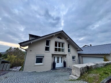 Einfamilienhaus zur Miete 2.800 € 6 Zimmer 315 m² 596 m² Grundstück Am Weidenrot 25 Neckarzimmern 74865