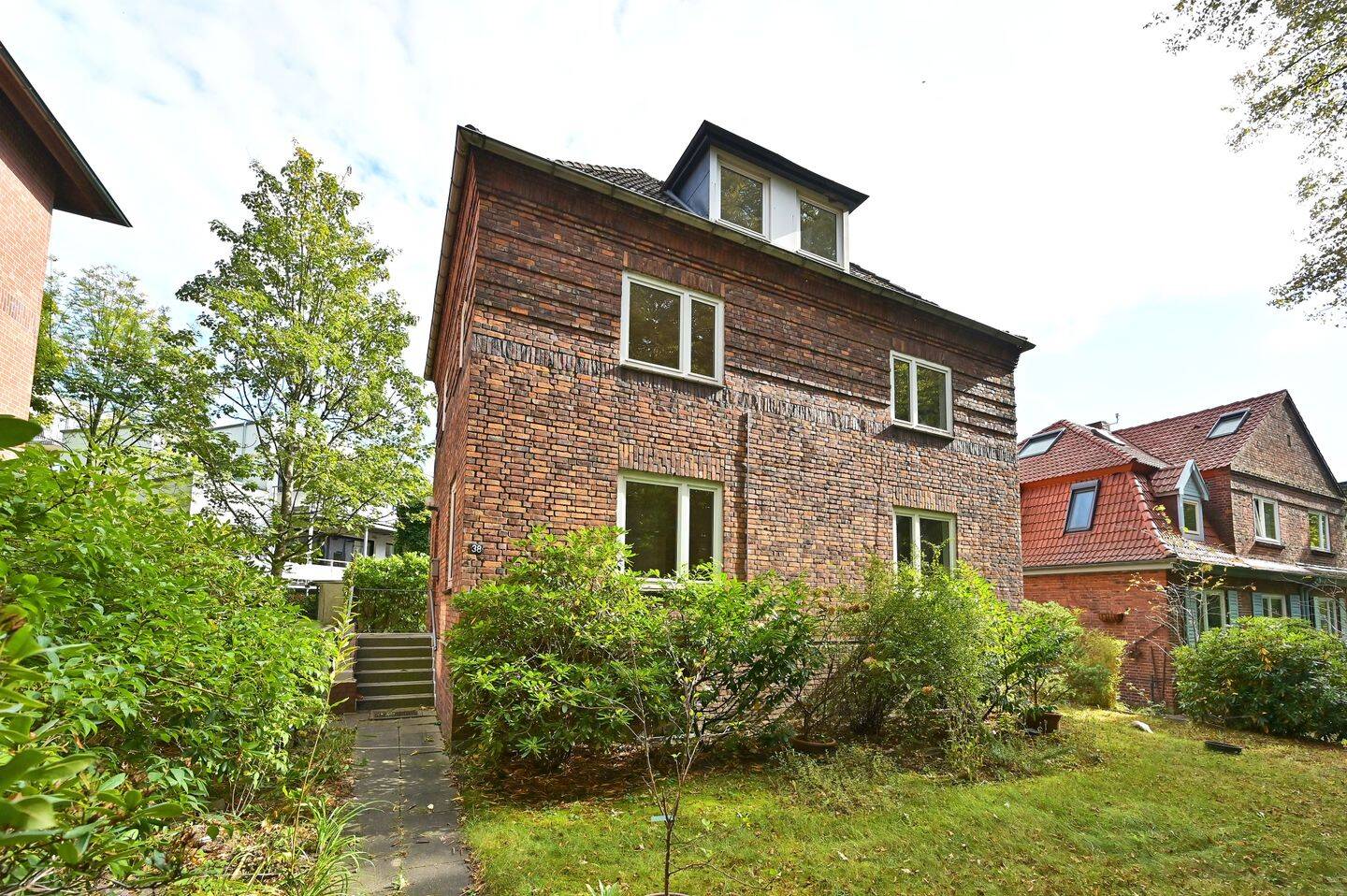 Einfamilienhaus zum Kauf - Ansicht 2