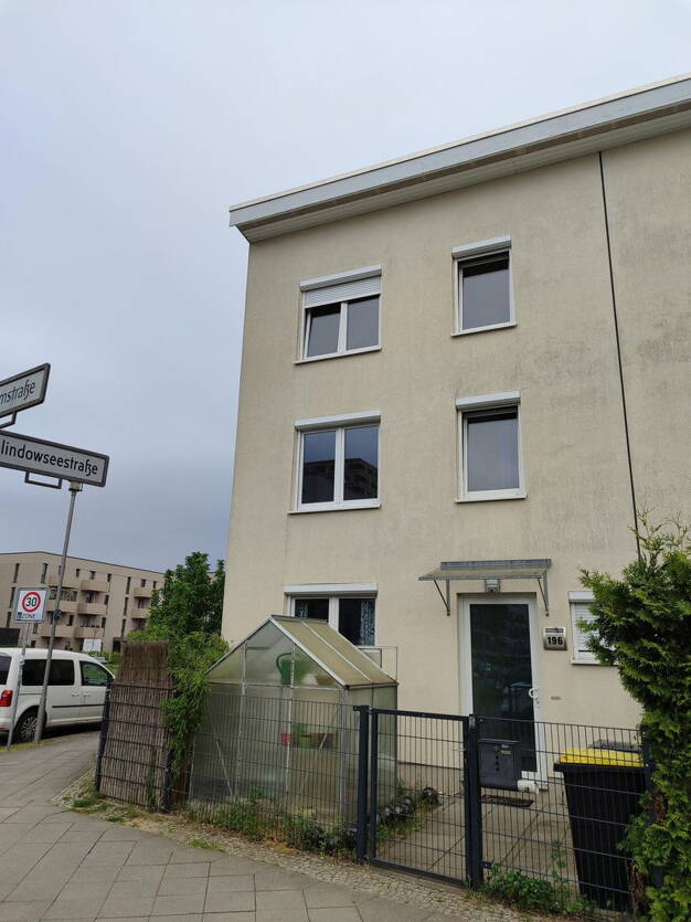 Reihenendhaus zum Kauf provisionsfrei 695.000 € 7 Zimmer 151 m² 208 m² Grundstück Daumstr. 196 Haselhorst Berlin 13599